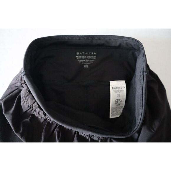 Athleta S/586789-02 Women's 2XS Black Mile Marker 2-in-1 Shorts - Picture 3 of 12